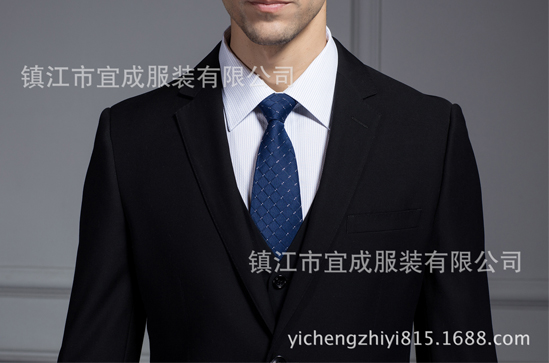 揚(yáng)州黑色商務(wù)休閑修身男士西服套裝